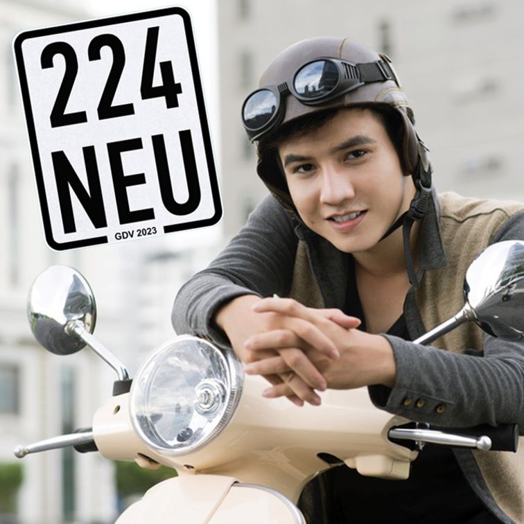 Versicherungskennzeichen 2023 für Roller, Moped usw.